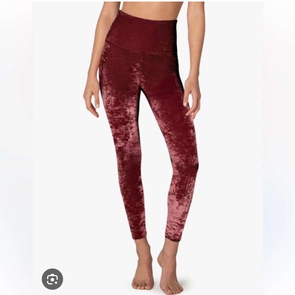 High-Waist Velvet Leggings - Wine